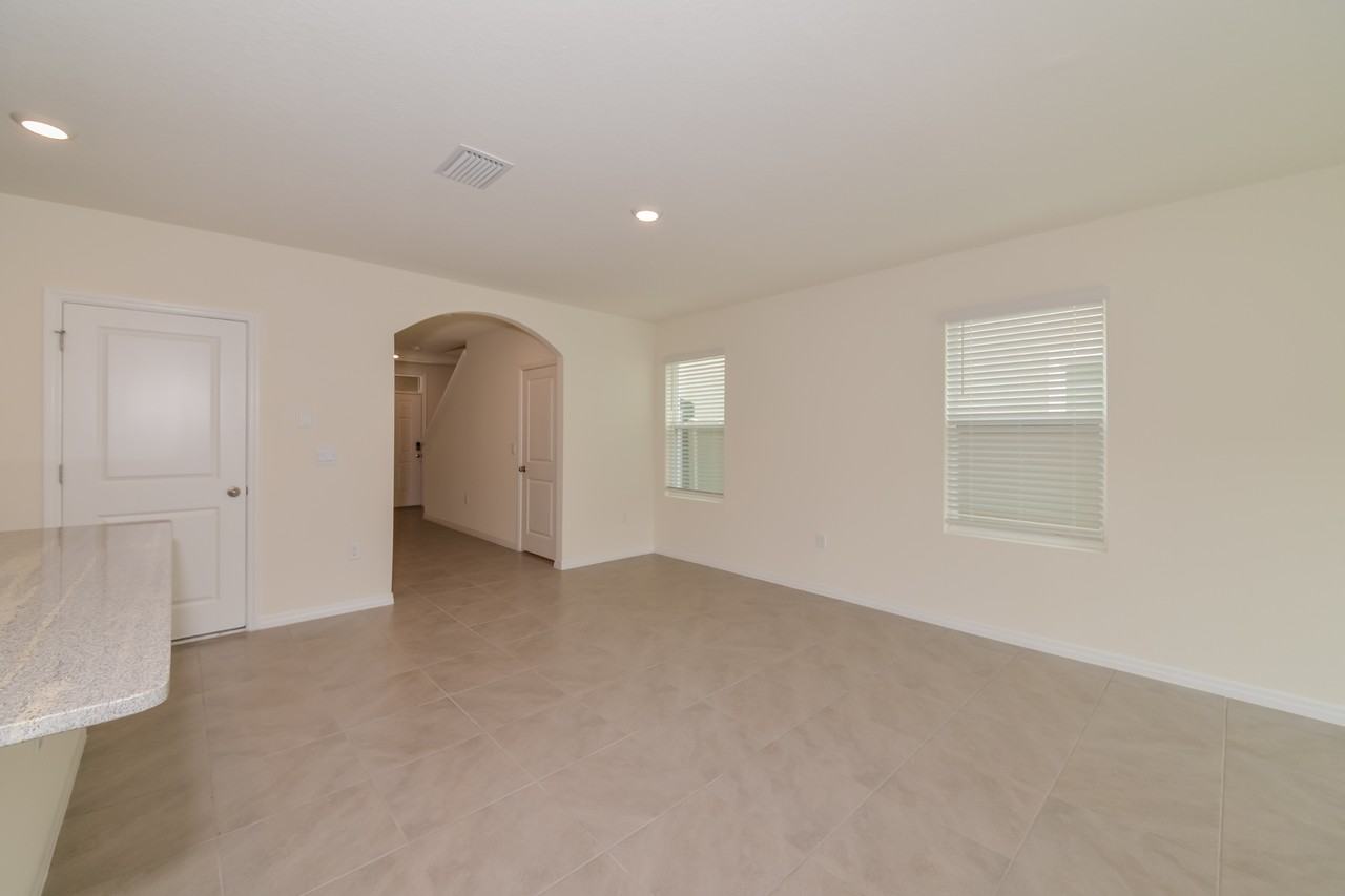 16935 Trite Bend St - Photo 3 of 16