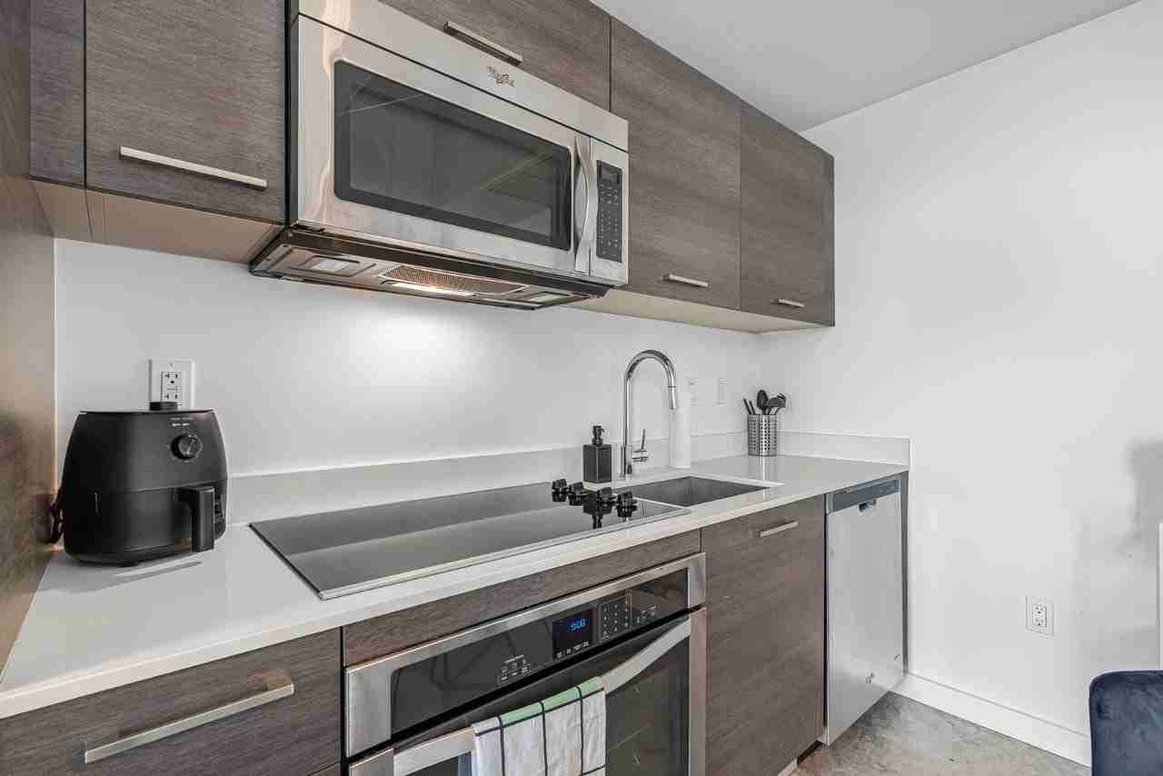 151 Southeast 1st Street - Photo 7 of 23