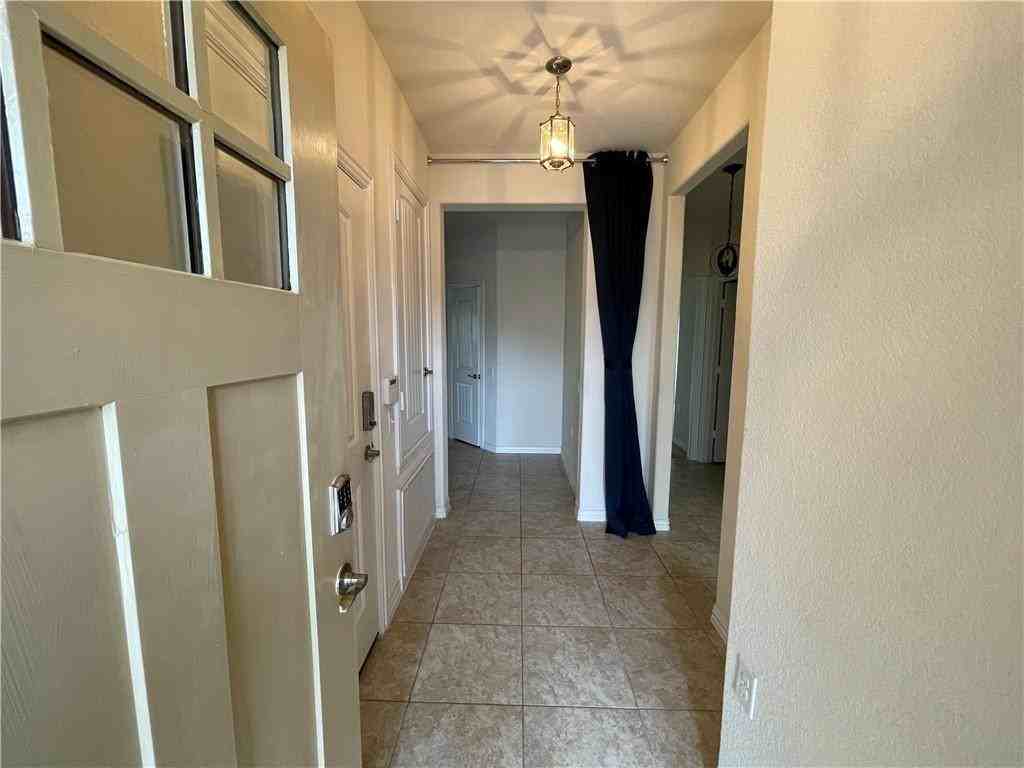 3917 Alpine Autumn Dr #1 - Photo 3 of 26