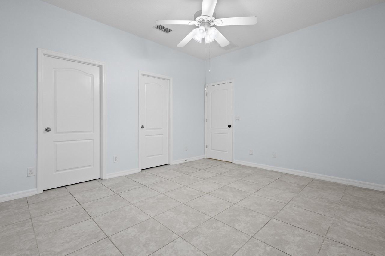 11408 Center Lake Dr #1 - Photo 4 of 50