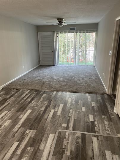 1810 Bridgewater Place - B91806, 1810, 1814 Bldgs #B9 - Photo 2 of 8