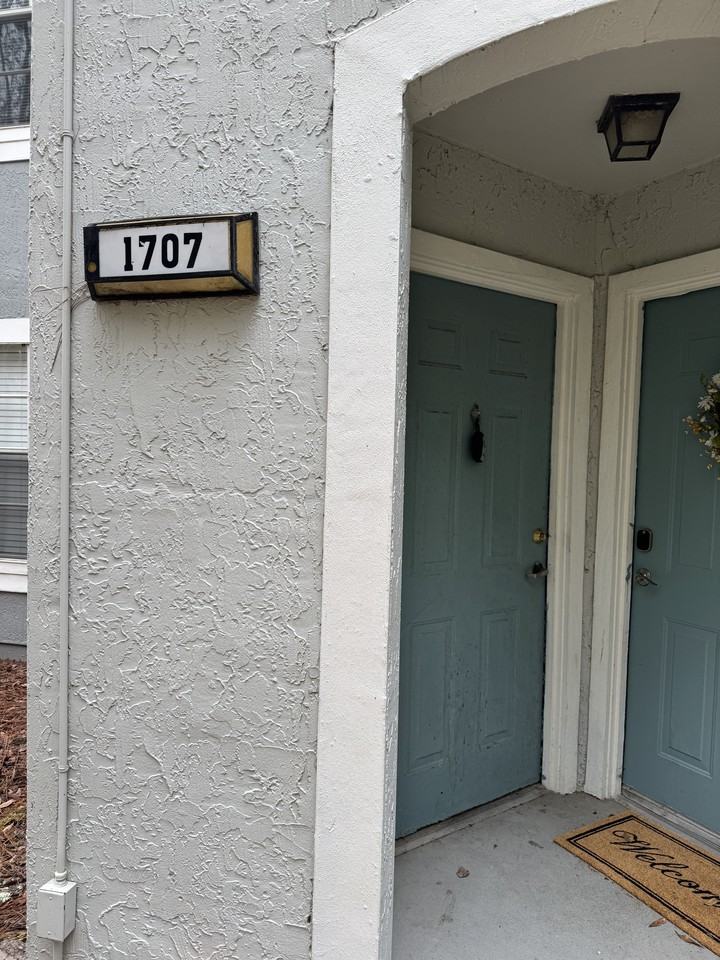 1717 County Road 220Unit 17071717 County Road 220 #1 - Photo 2 of 10