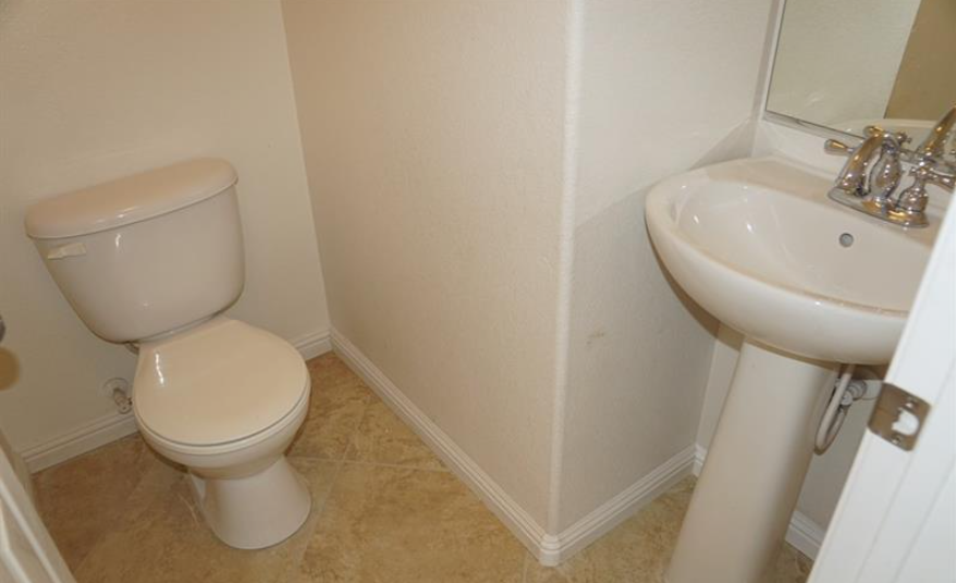 5447 Hasley Canyon Ave #1 - Photo 7 of 16