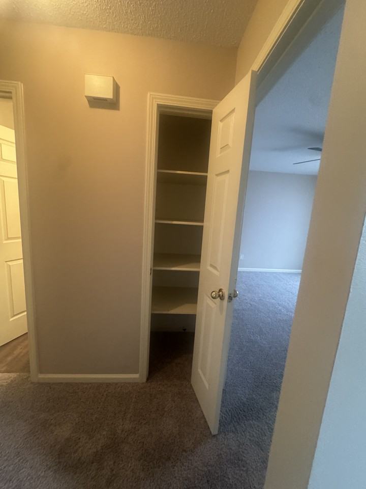 1901 Hayes Denton Road - Photo 6 of 18