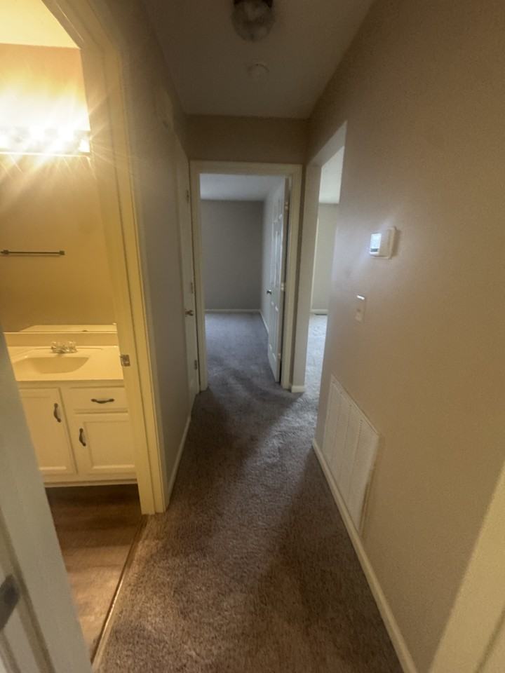 1901 Hayes Denton Road - Photo 7 of 18