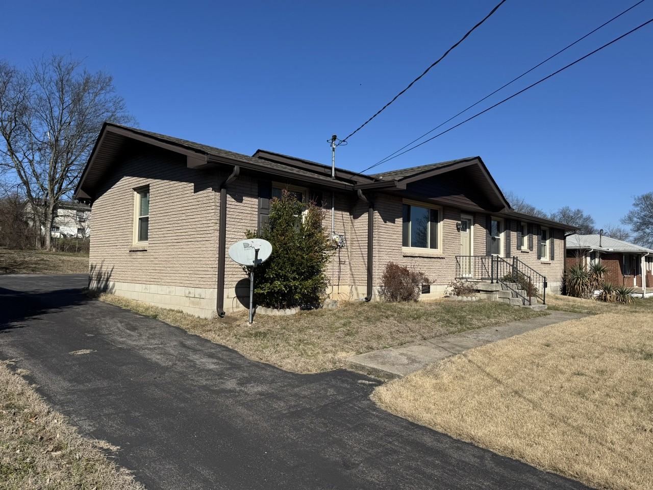 3830 Bonnacreek Dr #1 - Photo 2 of 27