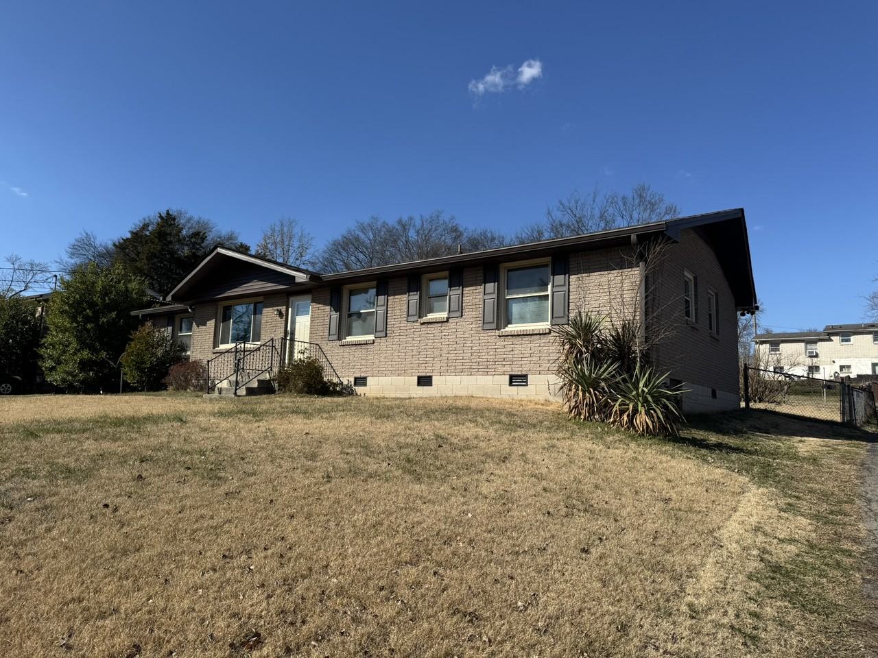 3830 Bonnacreek Dr #1 - Photo 6 of 27