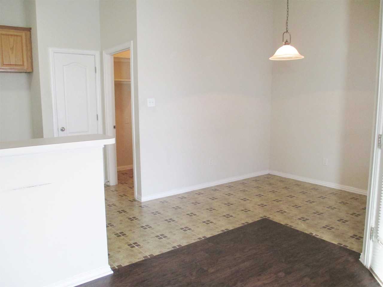 2111 Ragland Rd #2111 - Photo 3 of 10