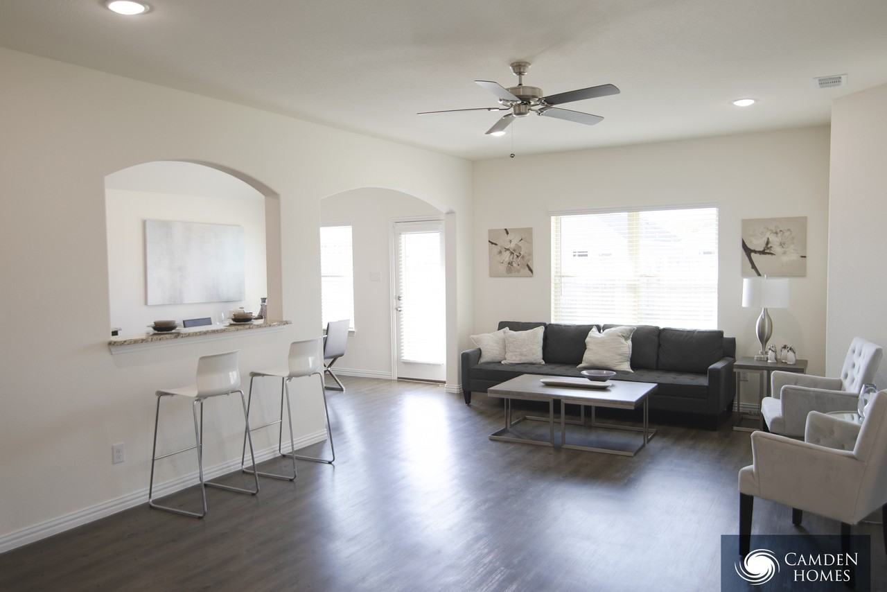 10087 Melon Ave #1 - Photo 2 of 7