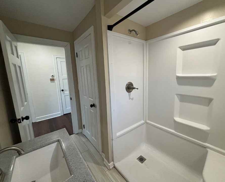 214 Obannon Ave #1 - Photo 5 of 10