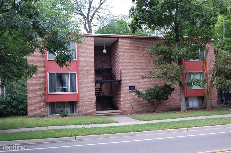 1310 Packard St #2 - Photo 3 of 16