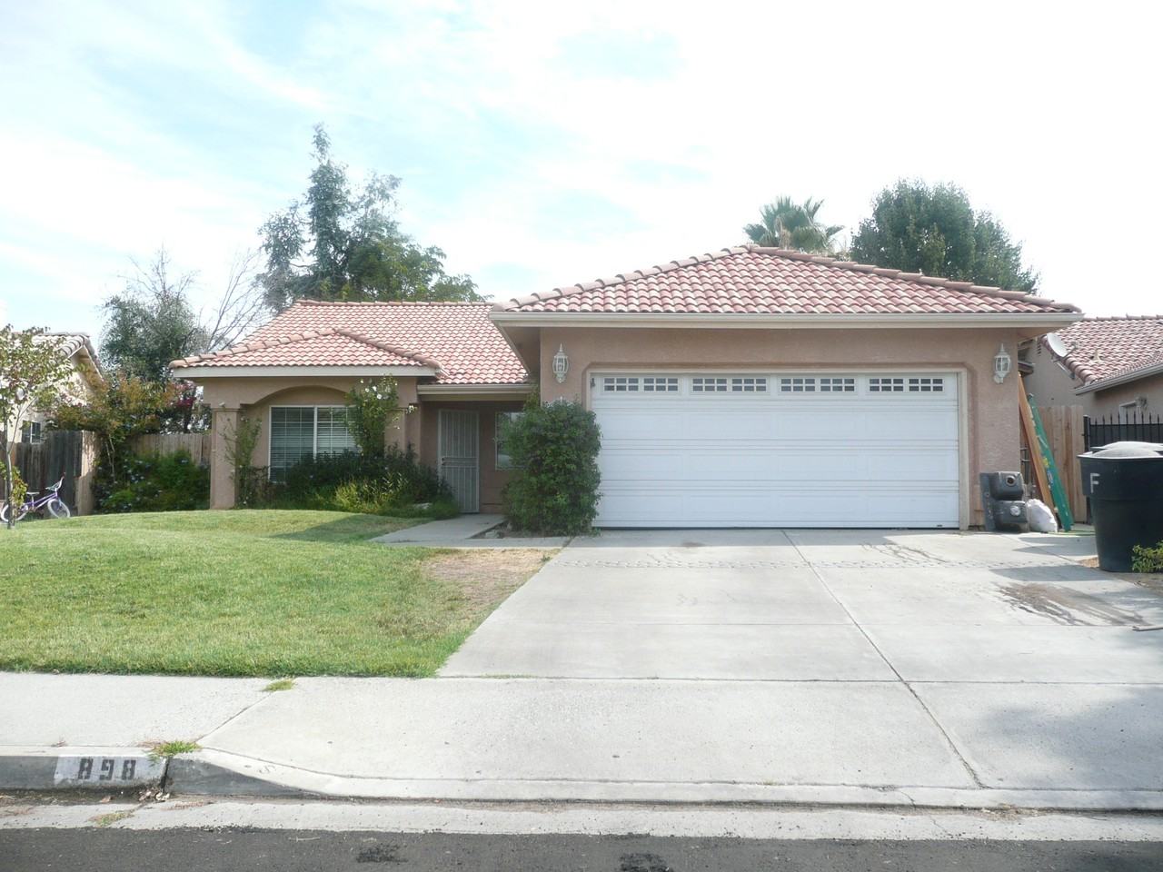 898 Don Medico Dr #1 - Photo 2 of 11