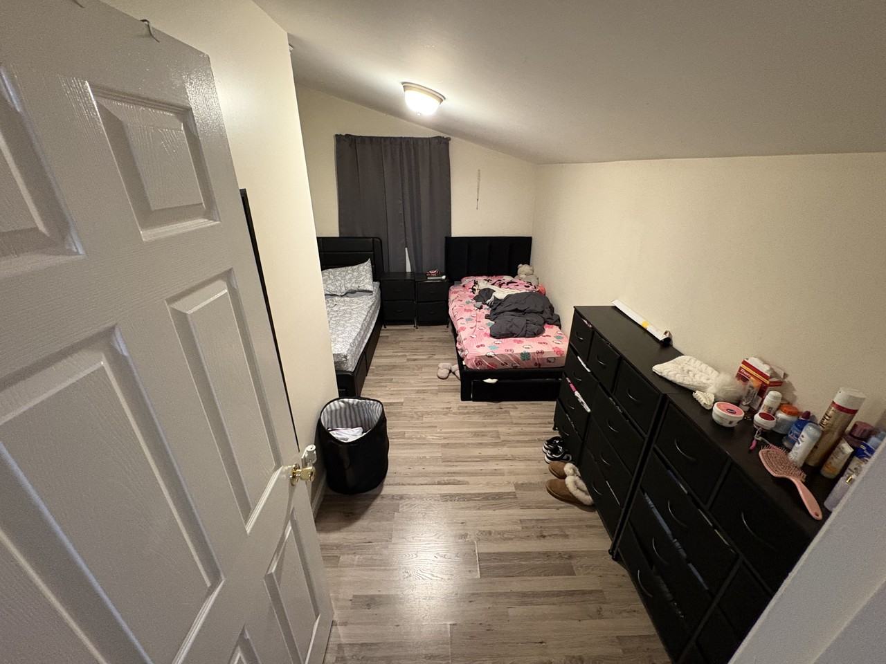 279 Grand Boulevard - Photo 2 of 4