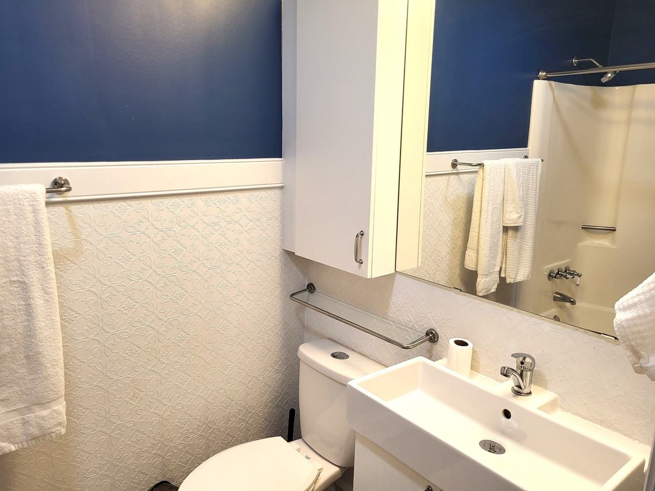 815 Clay St #A - Photo 6 of 11