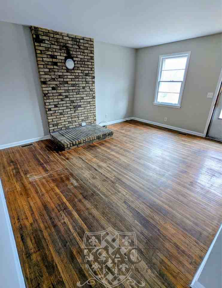 1906 Laurinda Dr #1 - Photo 2 of 8