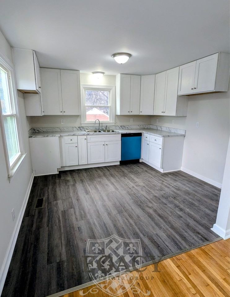 3108 Crosswood Dr #1 - Photo 3 of 10