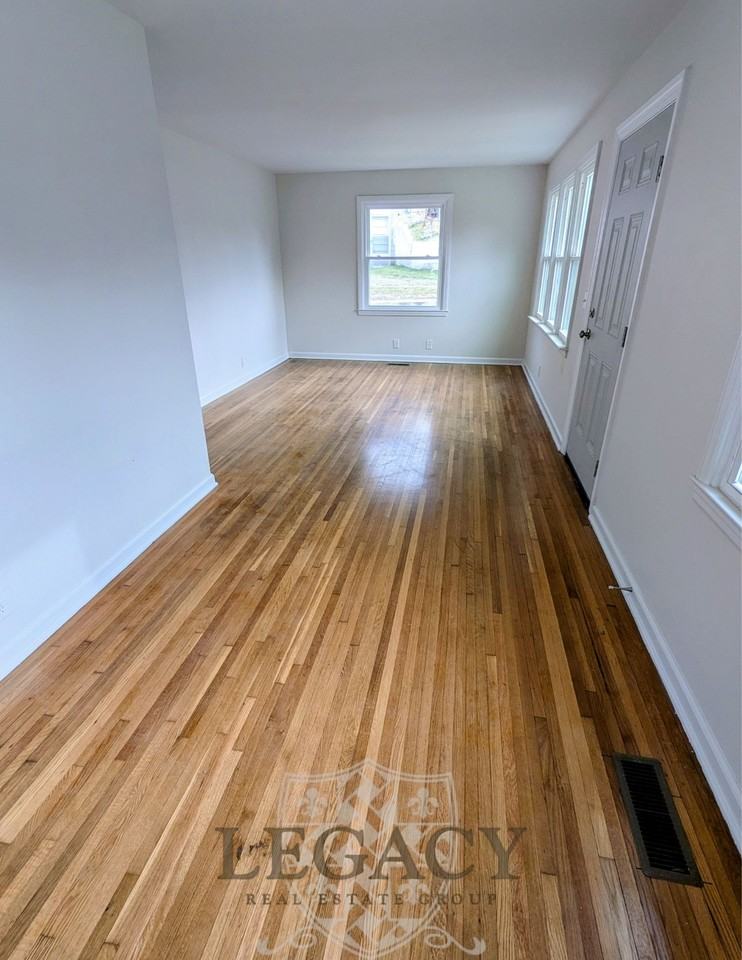 3108 Crosswood Dr #1 - Photo 4 of 10