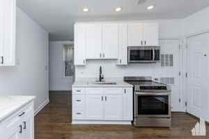 featured image of 1426 N Greenview Ave #3