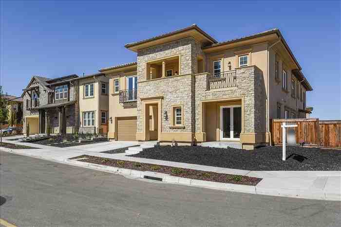 4489 Snowberry Ct #NA - Photo 3 of 27