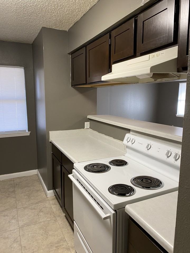 2316 Carley St #NA - Photo 5 of 11