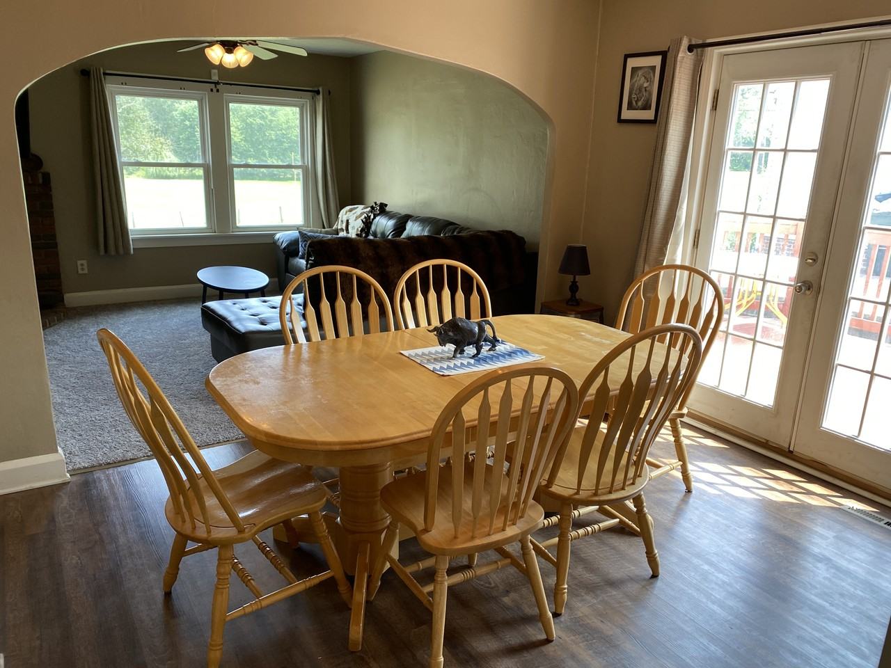 2617 Maple Ave Ne #NA - Photo 3 of 49