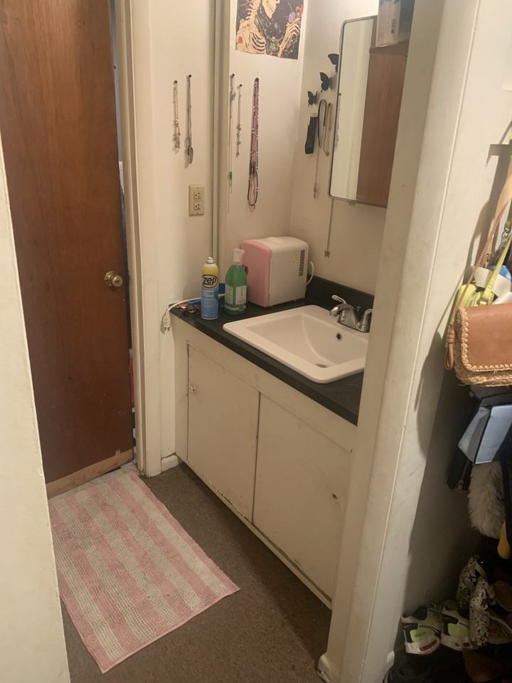 1561 Edge Hill Rd #C1 - Photo 3 of 6