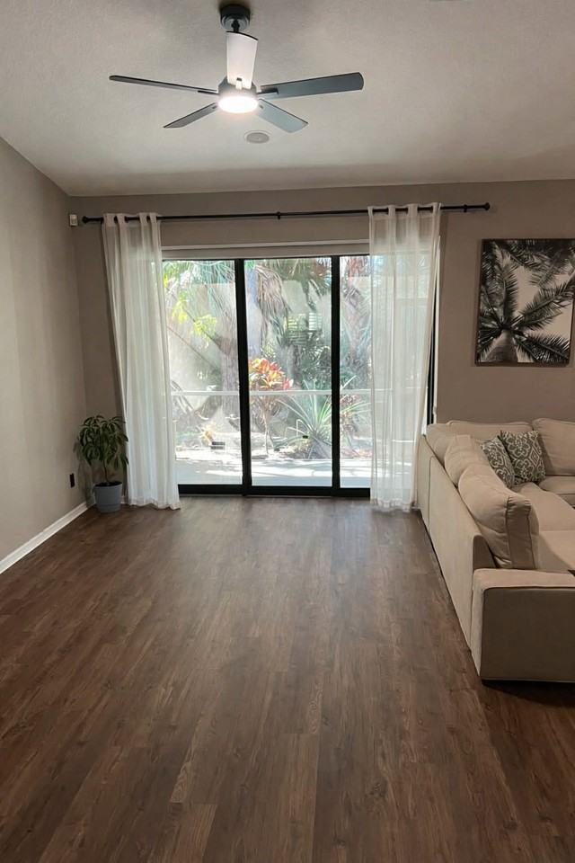 7575 Meadow Lakes Dr #302 - Photo 3 of 20