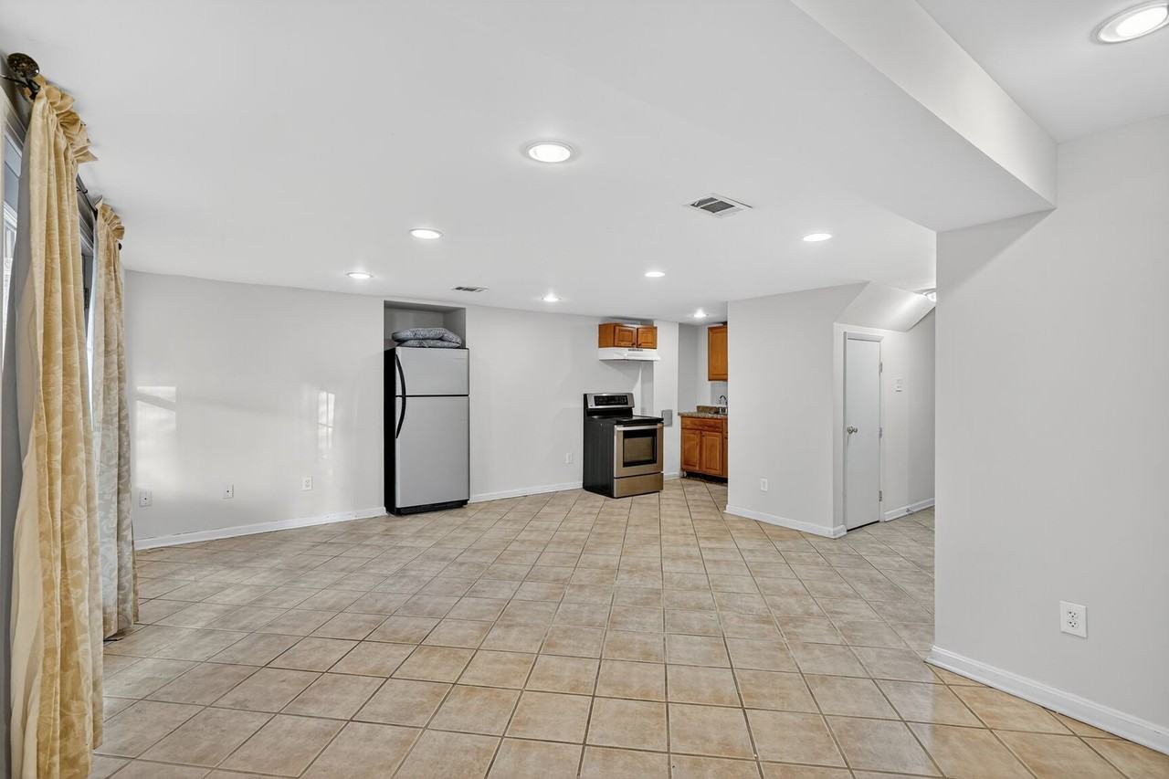 12416 Loft Ln #NA - Photo 6 of 10