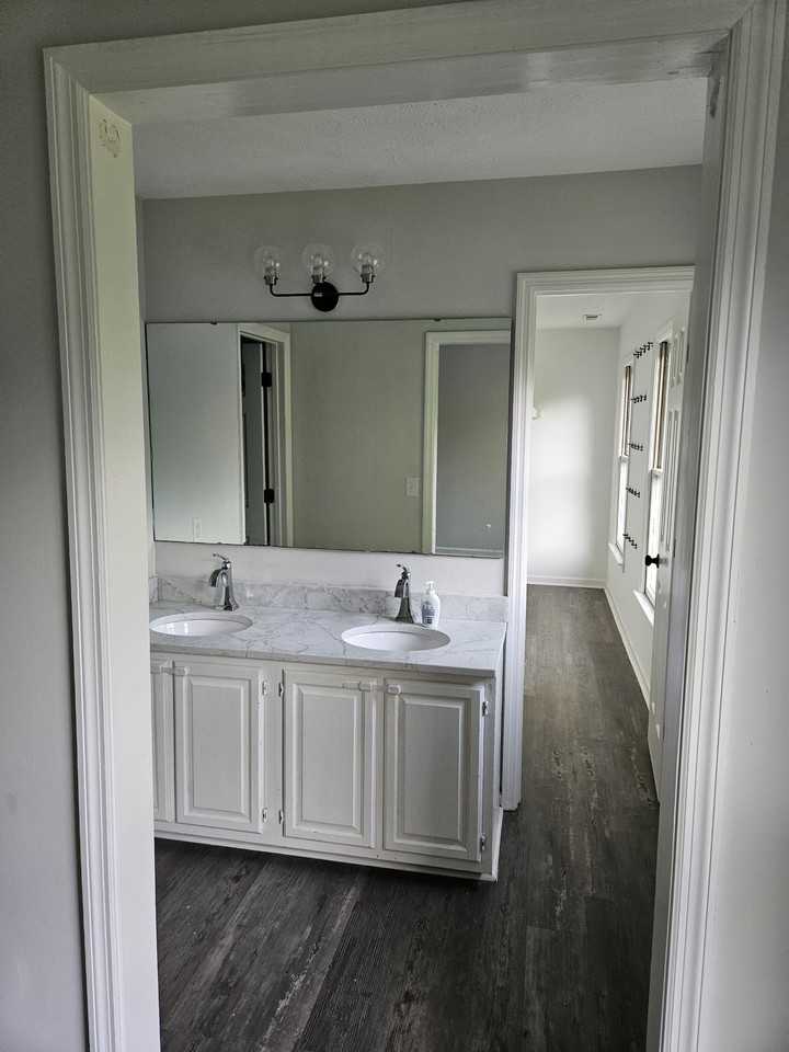 7412 Coleridge Dr #NA - Photo 3 of 12