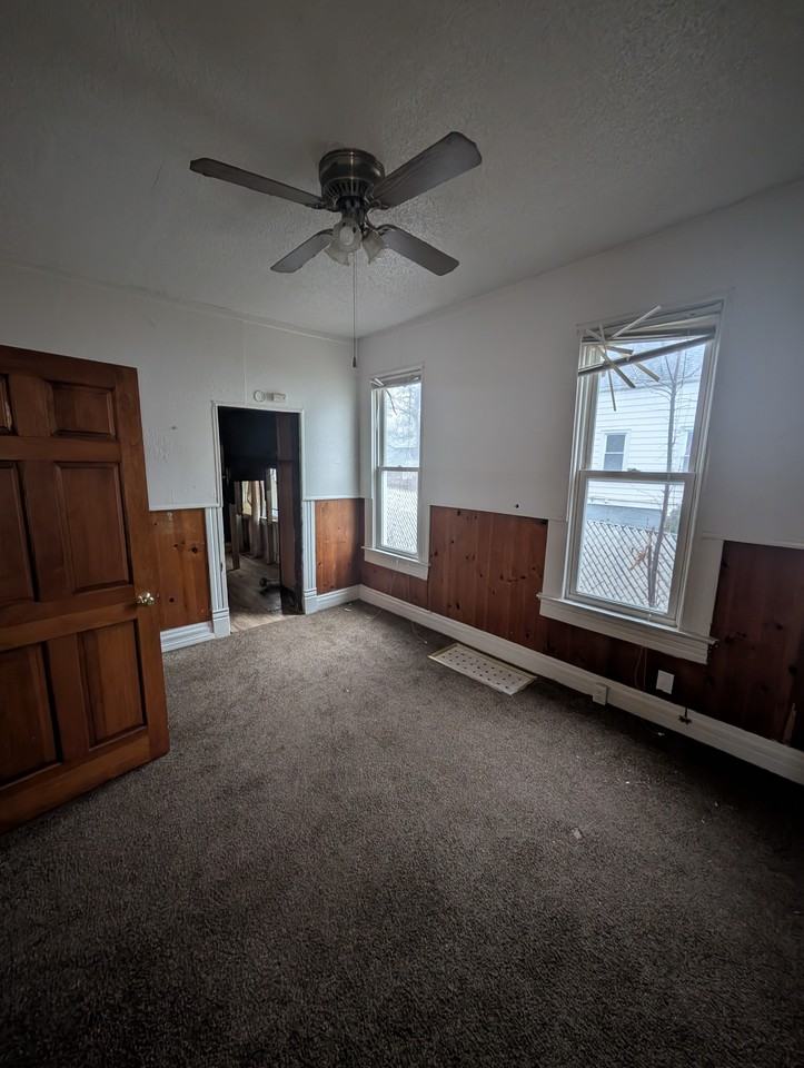 721 E Mcclure Ave #NA - Photo 7 of 9