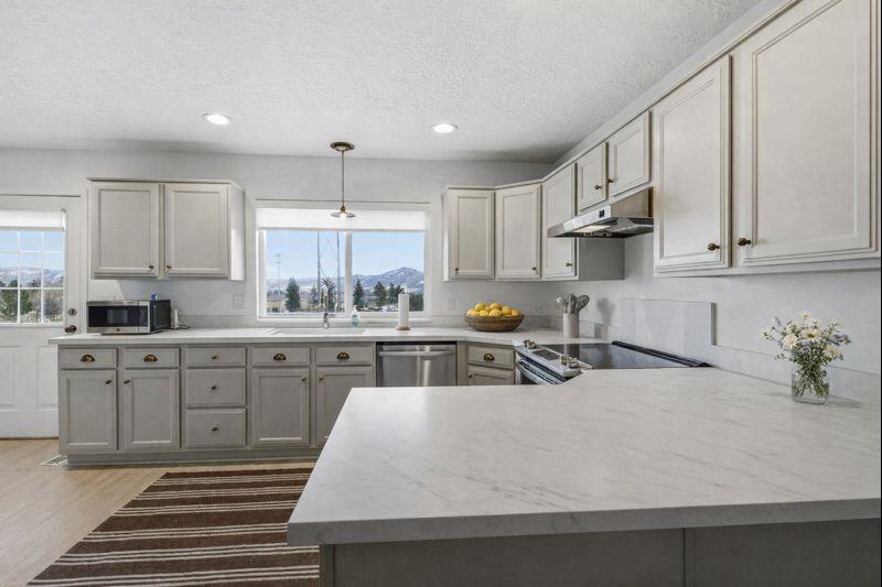 4887 E Willow Brooke Cir #NA - Photo 6 of 27