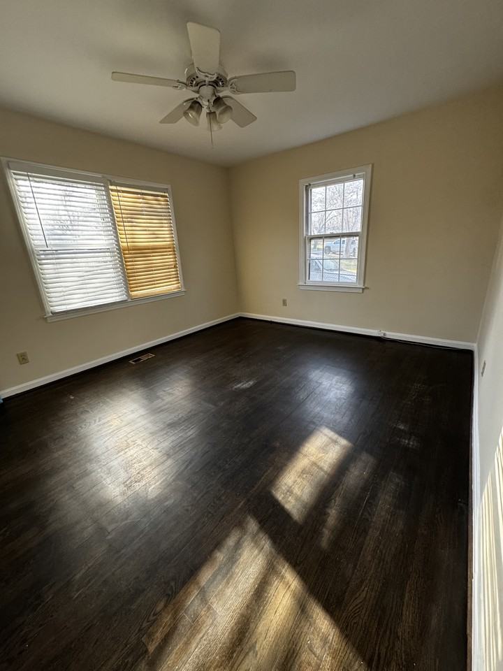 1889 Clearwater Dr Se #NA - Photo 7 of 8