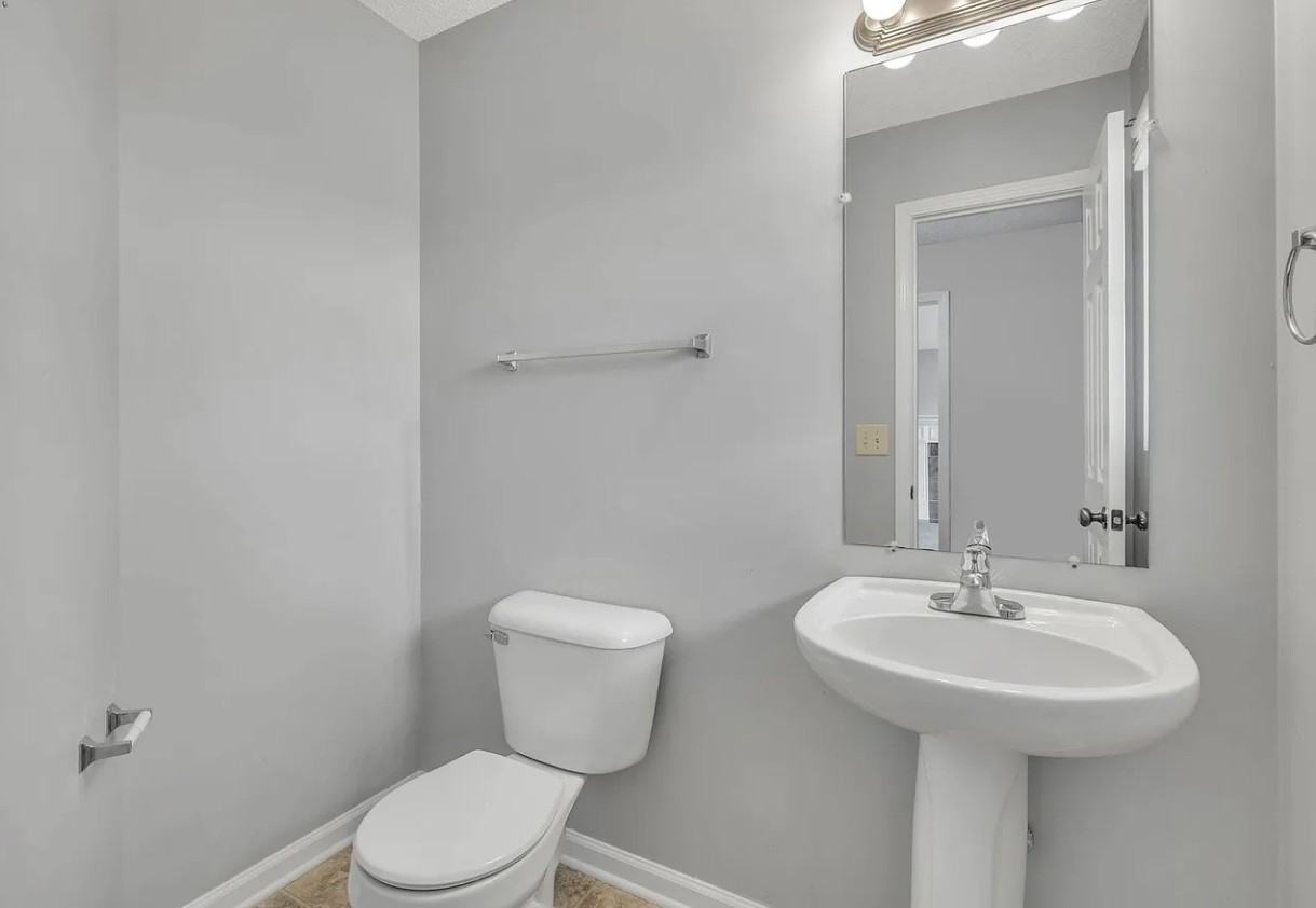 3423 Queensbury Rd #NA - Photo 2 of 37