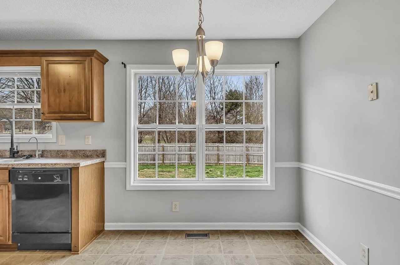 3423 Queensbury Rd #NA - Photo 4 of 37