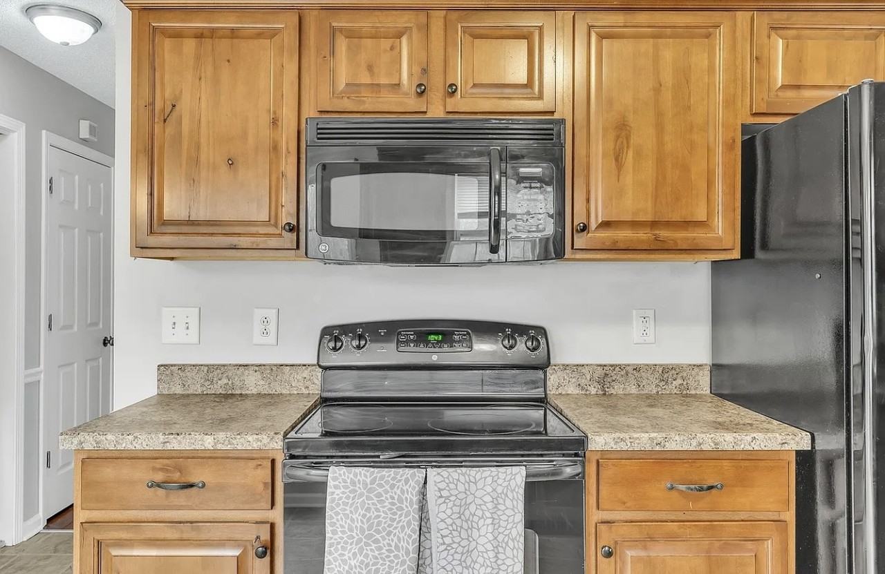 3423 Queensbury Rd #NA - Photo 7 of 37