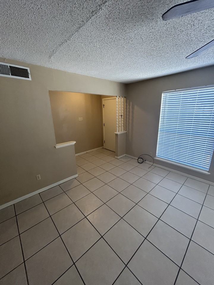 6505 Escondido Dr #A - Photo 4 of 13