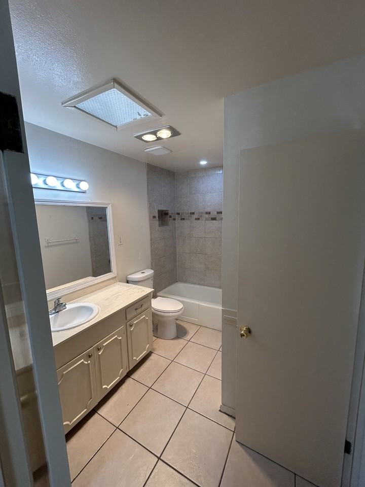 6505 Escondido Dr #A - Photo 6 of 13