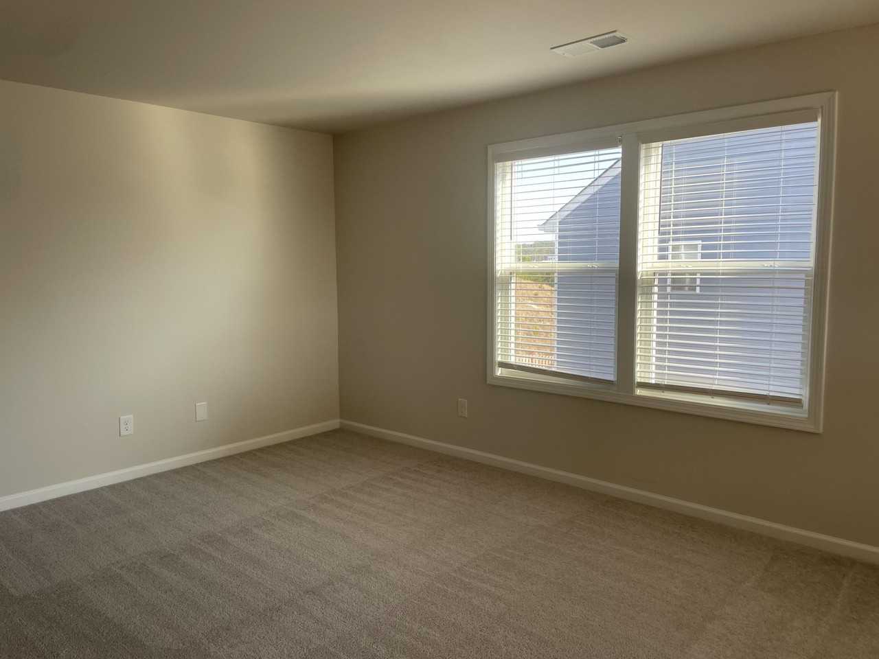 634 Manitou Cir - Photo 6 of 19