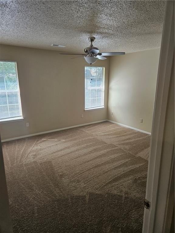 1901 Dogwood Pl - Photo 4 of 9