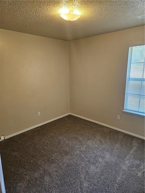 1901 Dogwood Pl - Photo 6 of 9