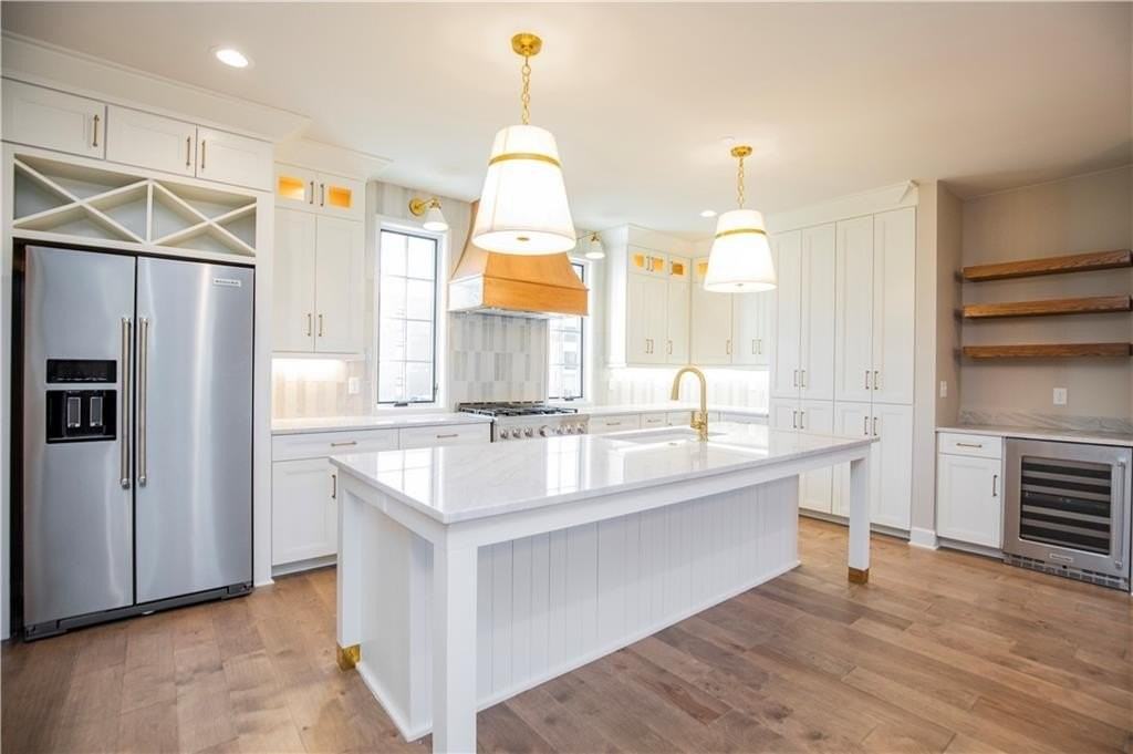 4111 S Champions Dr - Photo 7 of 28