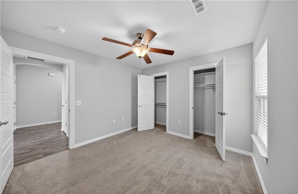 4559 W Barhem Dr - Photo 4 of 30