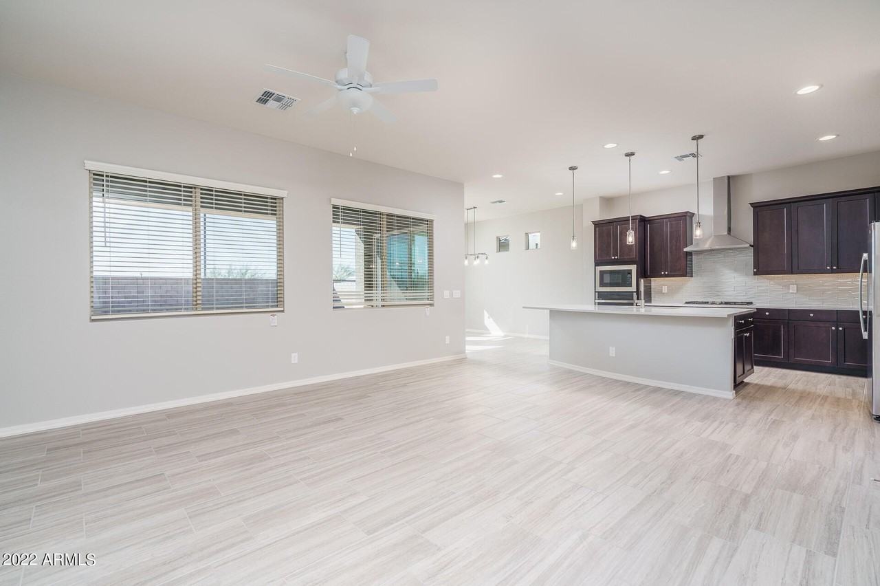 16081 W Electra Ln - Photo 2 of 26