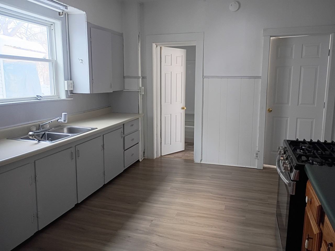 16 Pendleton St #1 - Photo 3 of 7