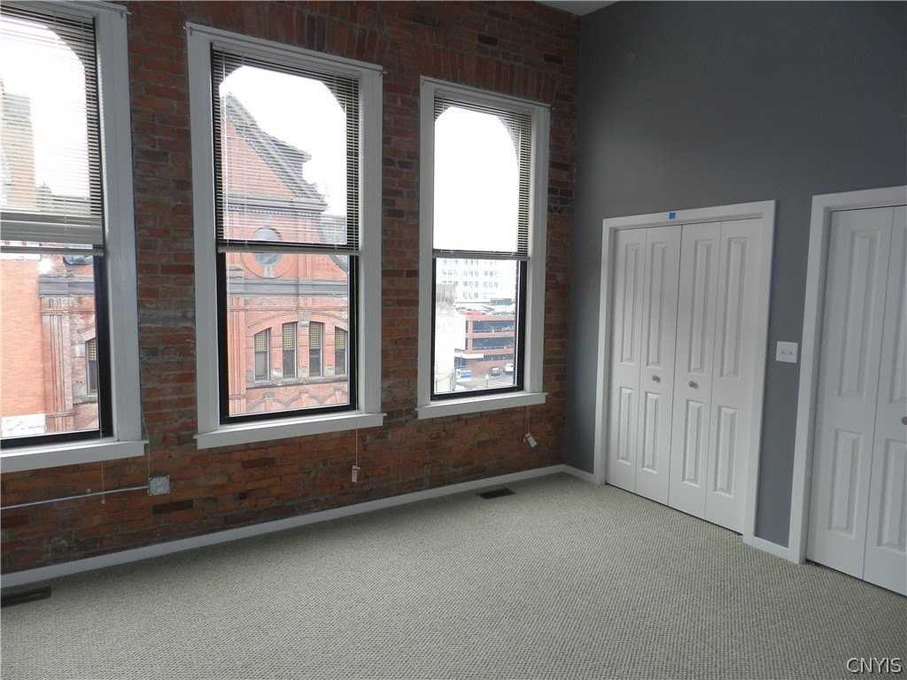 317 S Clinton St Apt 4a #4A - Photo 2 of 9