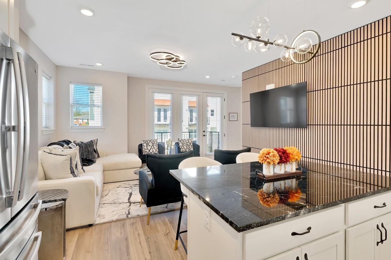 756 Bespoke Way - Photo 4 of 30