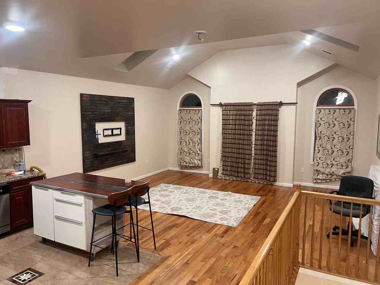 260 Boyd Ave #NA - Photo 4 of 7