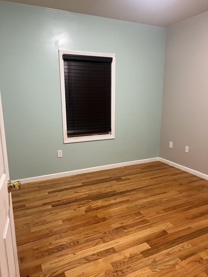 260 Boyd Ave #NA - Photo 6 of 7