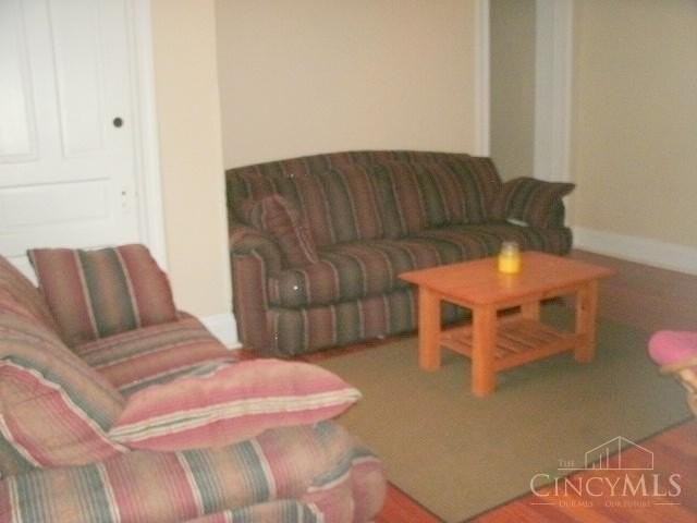 2357 Victor St - Photo 7 of 15