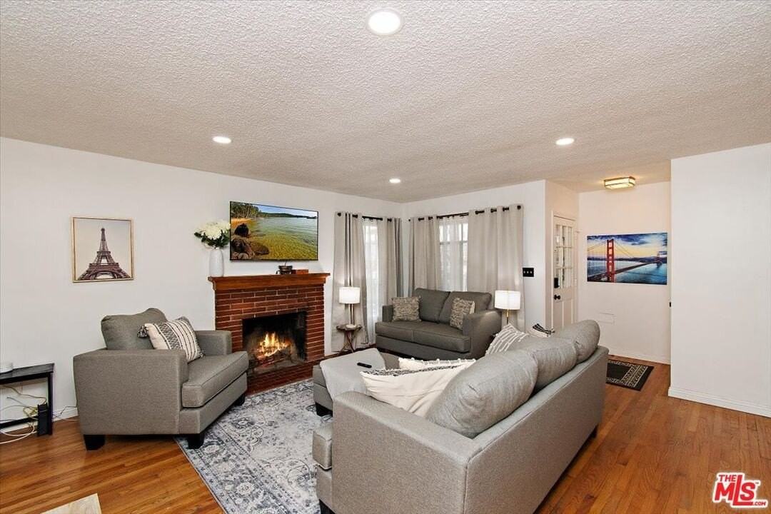 2224 W Imperial Hwy Unit One #1 - Photo 2 of 17